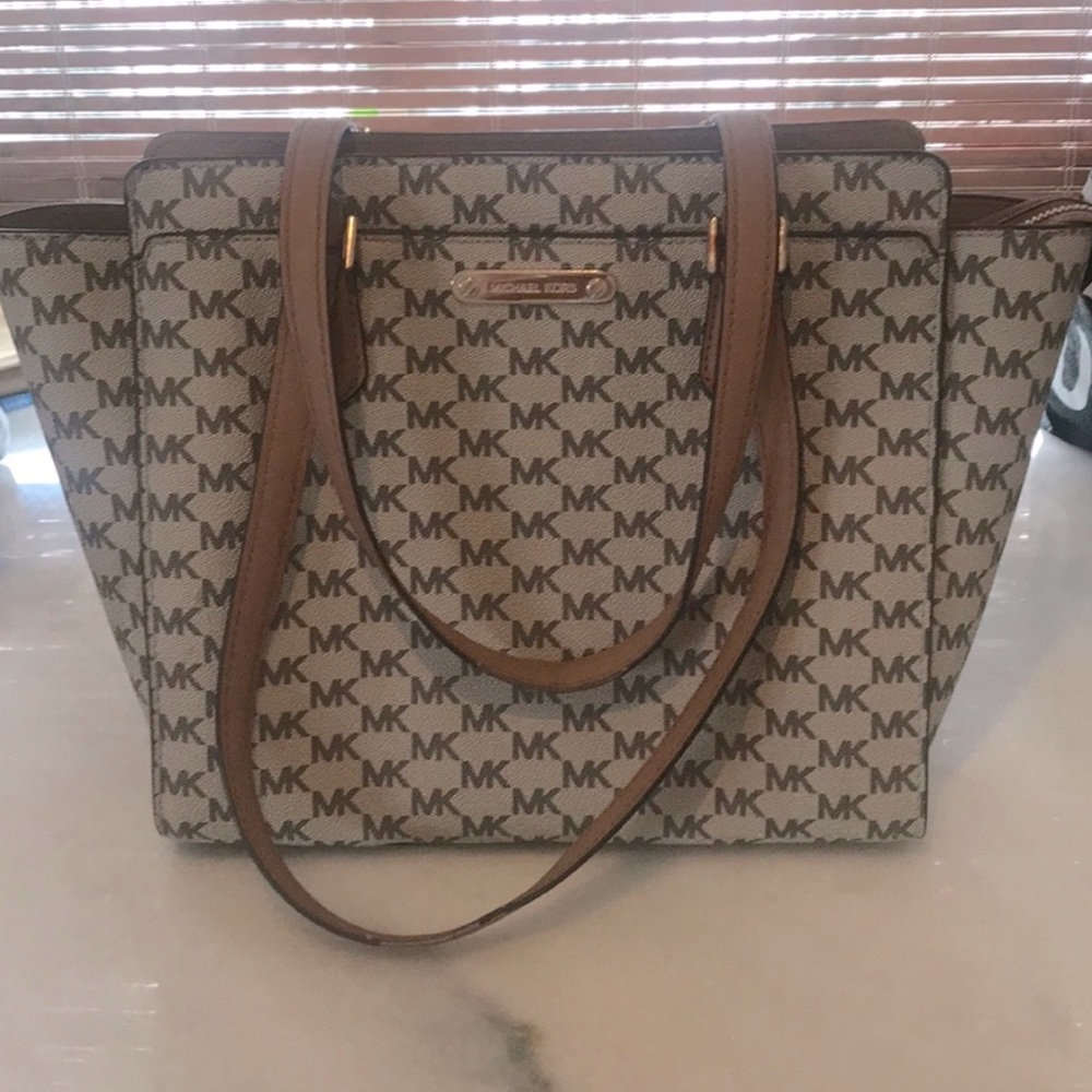 Michael Kors leather Satchel with wallet